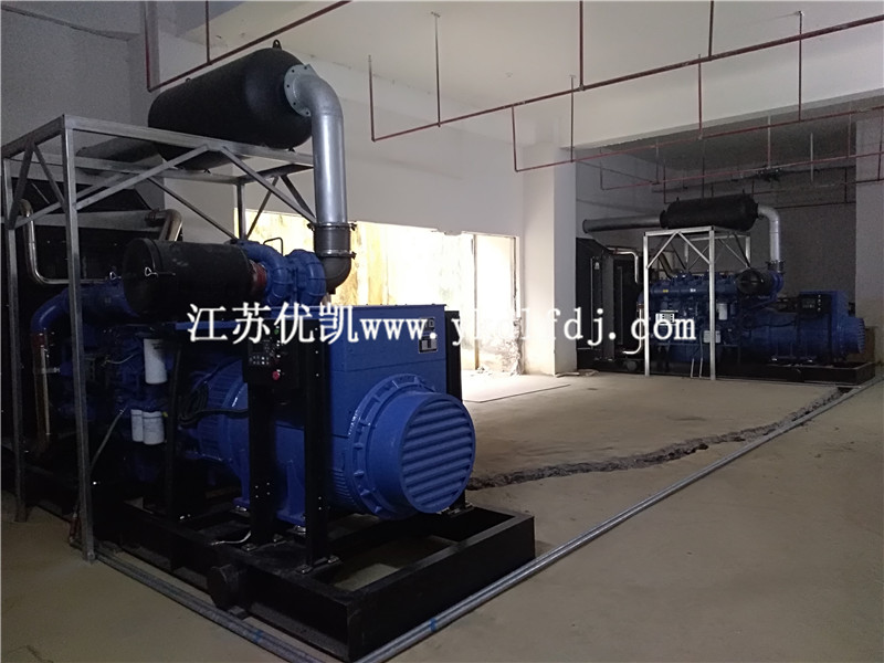 2020年10月29日，2臺800KW玉柴發(fā)電機(jī)組交付廣西某工廠使用