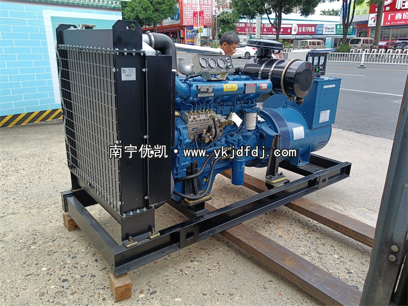2022年8月12日，150KW濰柴發(fā)電機組發(fā)貨廣西崇左