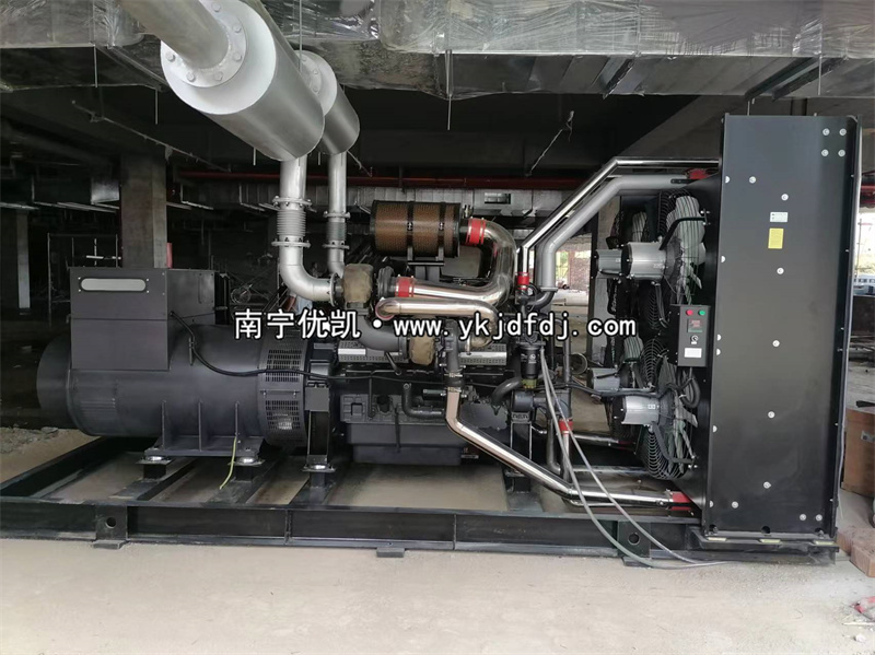 2024年7月15日，崇左項目1200KW凱普柴油發(fā)電機組到貨安裝