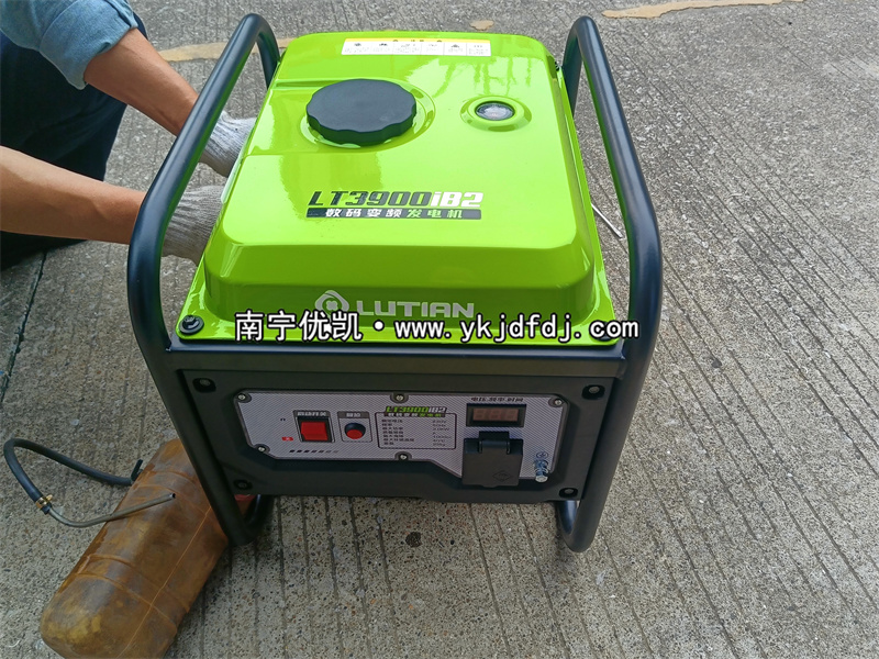2024年11月4日，3kw汽油變頻發(fā)電機(jī)試機(jī)發(fā)貨南寧周邊